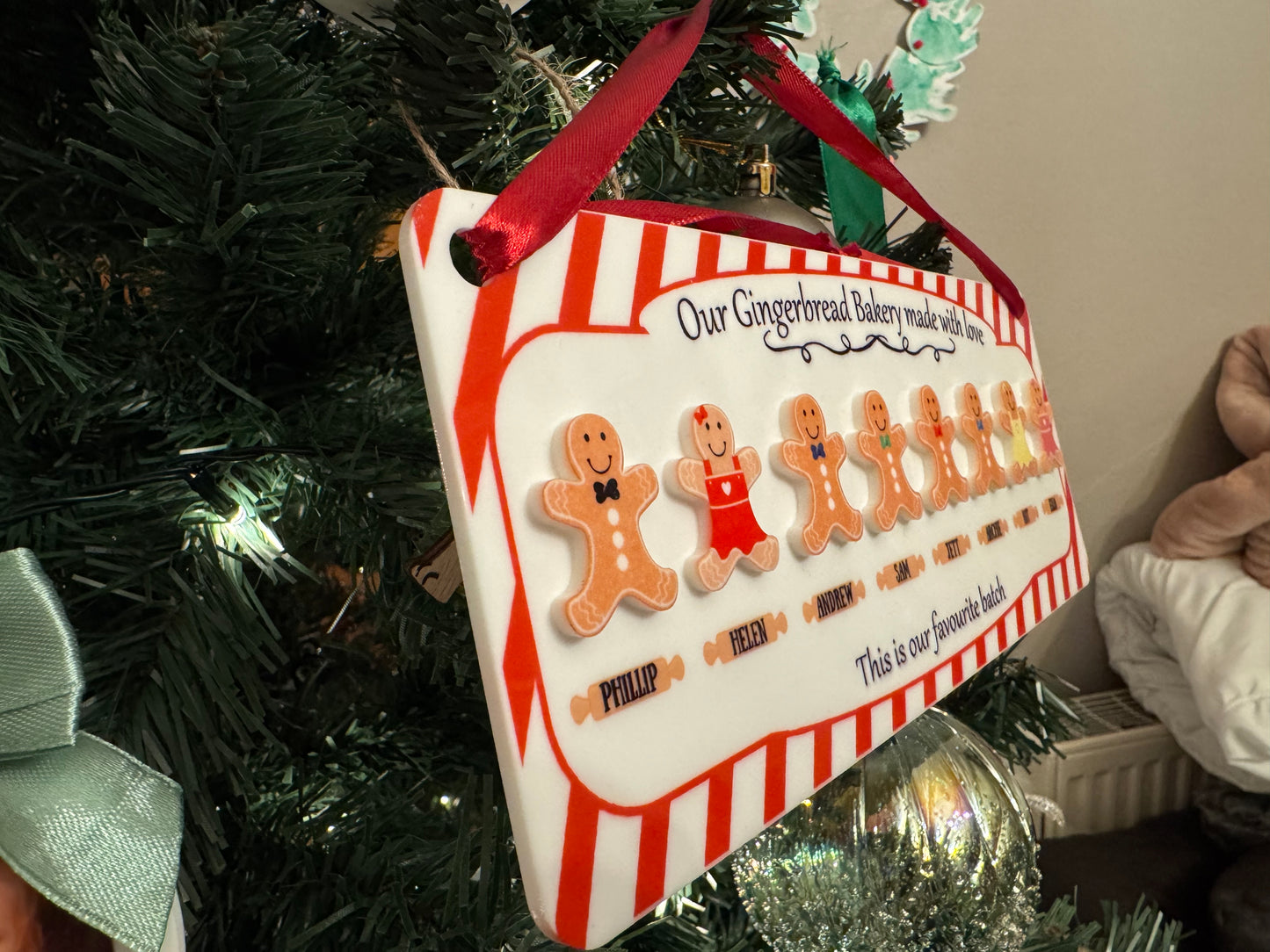 Gingerbread Bakery Personalised Family Plaque