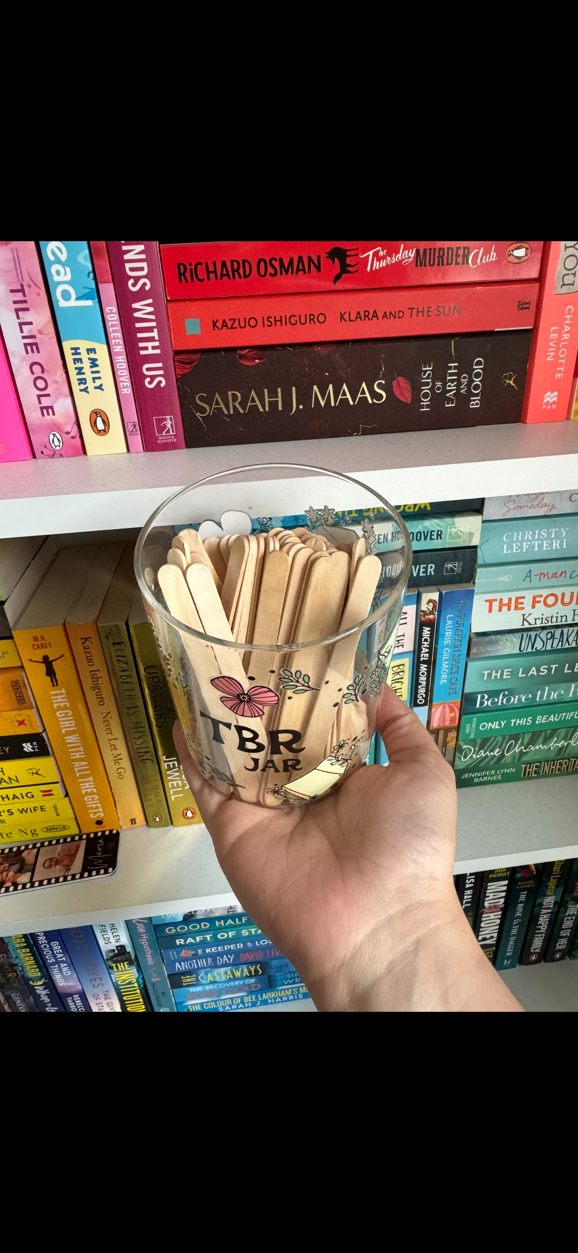 Bee TBR Jar